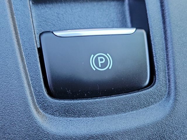 Used 2025 Ford Ranger Lariat w/ FX4 Off-Road Package AWD/4WD image 17