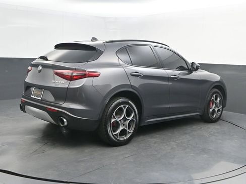 Used 2018 Alfa Romeo Stelvio Sport w/ Quick Order Package 22J Sport image 7