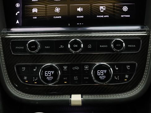 Used 2021 Bentley Bentayga Speed AWD/4WD image 30