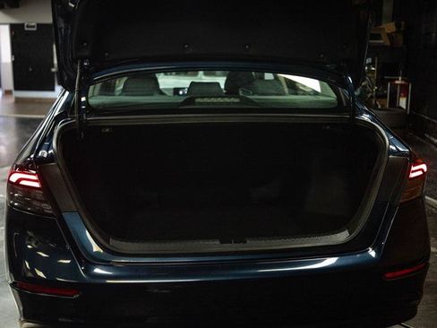 Used 2024 Honda Accord EX image 7