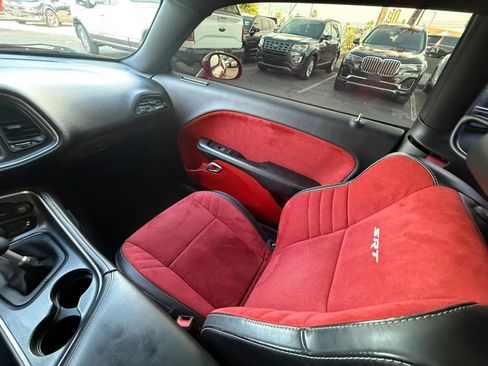 Used 2015 Dodge Challenger SRT w/ Technology Group RWD image 41