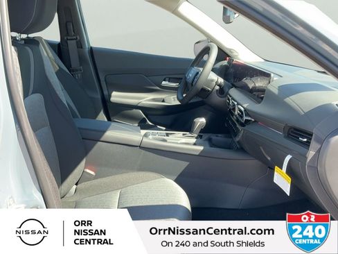 New 2026 Nissan Sentra SV w/ SV Convenience Package FWD image 11