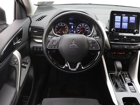 Used 2025 Mitsubishi Eclipse Cross SE image 12