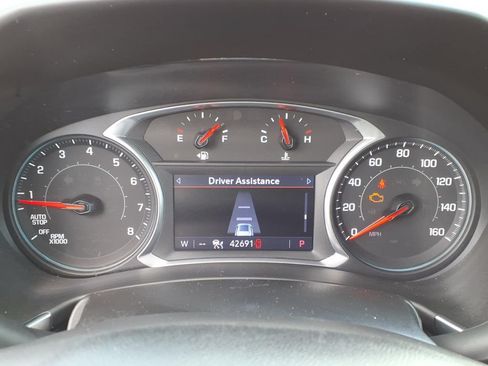 Used 2020 Chevrolet Equinox Premier FWD image 38