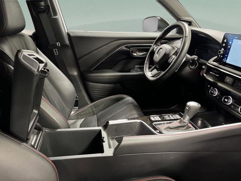 Certified 2025 Acura ADX A-Spec image 25