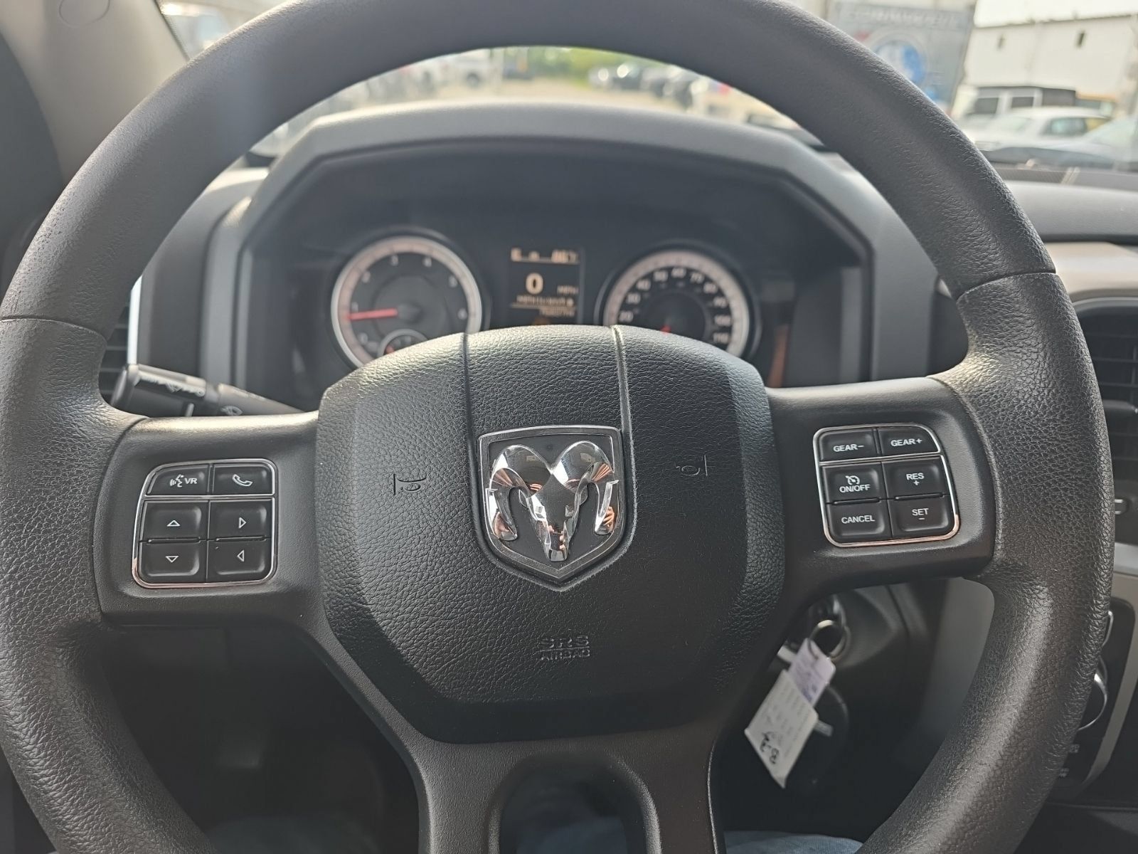 Used 2018 RAM 1500 Classic SLT AWD/4WD image 15