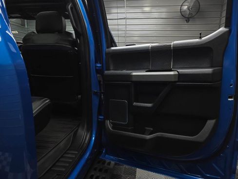 Used 2019 Ford F150 Raptor w/ Equipment Group 802A Luxury AWD/4WD image 39