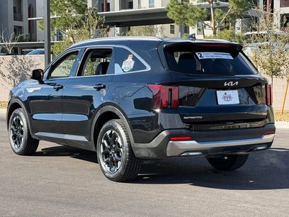Used 2024 Kia Sorento S