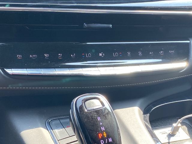 Certified 2023 Cadillac Escalade V AWD/4WD image 29