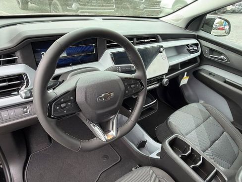 New 2027 Chevrolet Bolt LT image 17