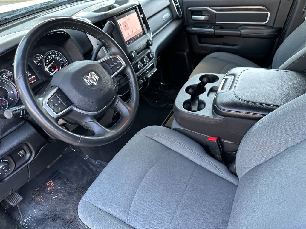 Used 2024 RAM 2500 Big Horn AWD/4WD image 9