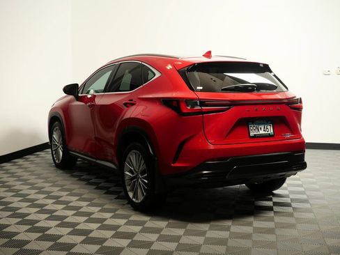 Certified 2025 Lexus NX 350 AWD w/ Premium Package image 5