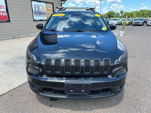 Used 2014 Jeep Cherokee Latitude FWD image 2