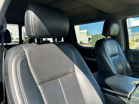 Used 2018 Ford F150 Lariat image 15