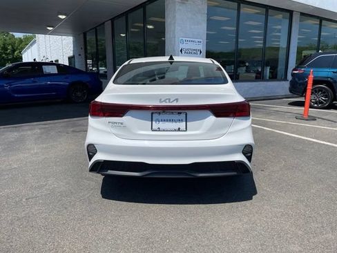 Used 2023 Kia Forte LXS FWD image 6