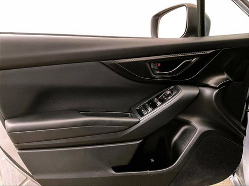 Used 2017 Subaru Impreza 2.0i AWD/4WD image 22