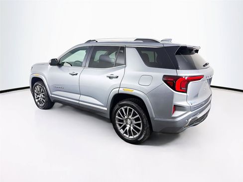Used 2026 GMC Terrain Denali AWD/4WD image 9