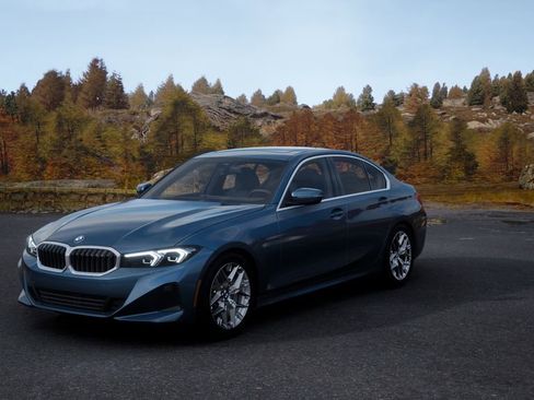 Used 2025 BMW 330i 330i w/ M Sport Package image 30