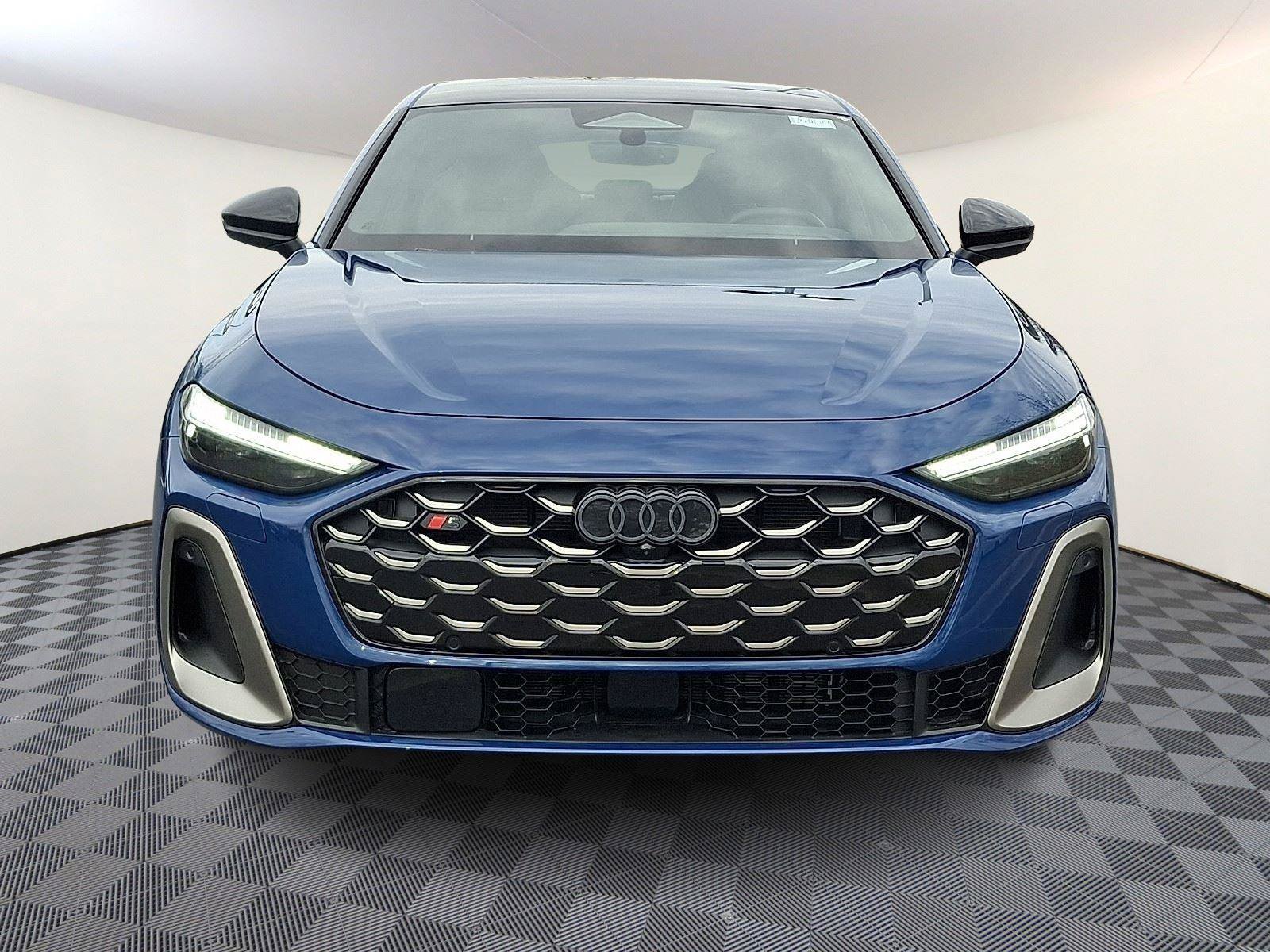 Used 2025 Audi S5 Prestige AWD/4WD image 2