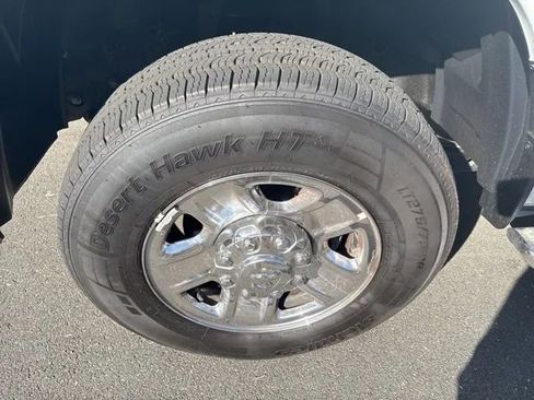 Used 2022 RAM 2500 Big Horn image 15