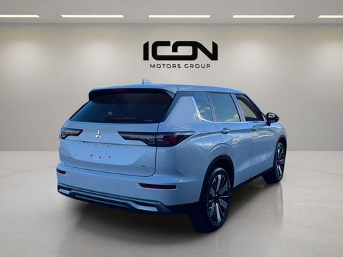 New 2026 Mitsubishi Outlander SE AWD/4WD image 6