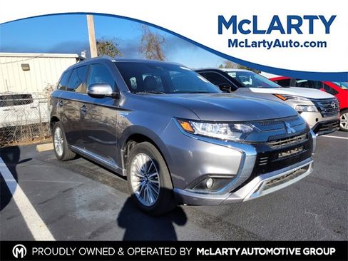 Used 2022 Mitsubishi Outlander SEL image 1