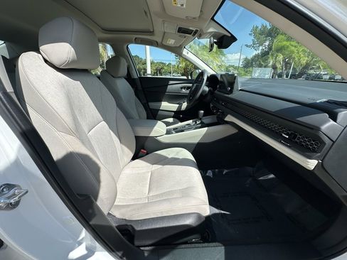 Certified 2023 Honda Accord EX image 26