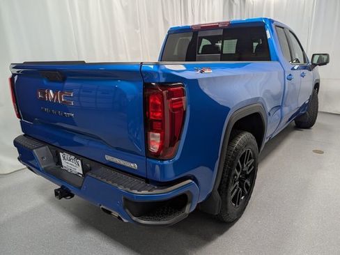 Certified 2023 GMC Sierra 1500 Elevation w/ Preferred Package AWD/4WD image 3