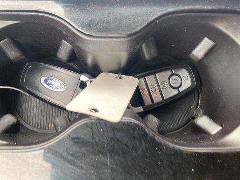 Used 2019 Ford Edge SEL w/ Equipment Group 201A AWD/4WD image 33