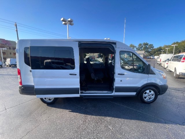Used 2018 Ford Transit 350 XLT RWD image 19