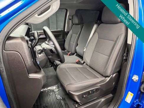 Used 2025 Chevrolet Silverado 1500 LT AWD/4WD image 4