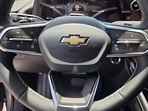New 2026 Chevrolet Traverse High Country FWD image 23