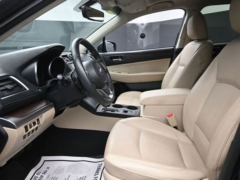 Used 2019 Subaru Outback 3.6R Limited image 15