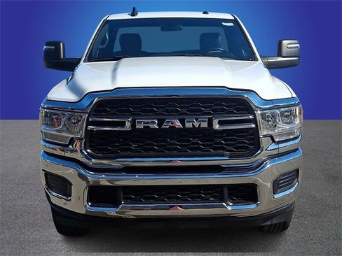Used 2024 RAM 2500 Tradesman w/ Chrome Appearance Group image 2