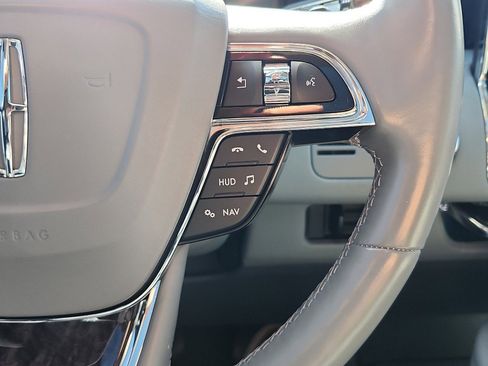 Used 2021 Lincoln Navigator L Reserve image 17