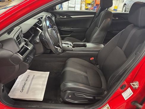 Used 2019 Honda Civic Sport image 11