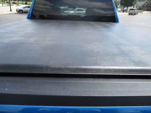 Used 2023 GMC Sierra 1500 Elevation AWD/4WD image 10