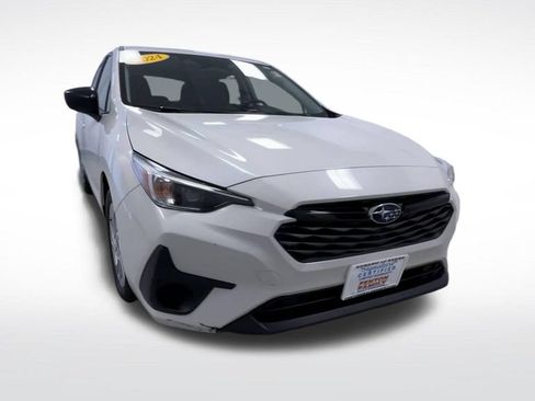 Used 2024 Subaru Impreza 2.0i AWD/4WD image 2