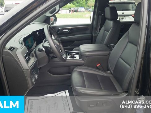 Used 2025 Chevrolet Tahoe LT AWD/4WD image 16