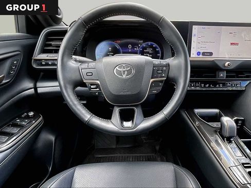 Certified 2025 Toyota Crown Signia w/ Advanced Technology Package AWD/4WD image 6