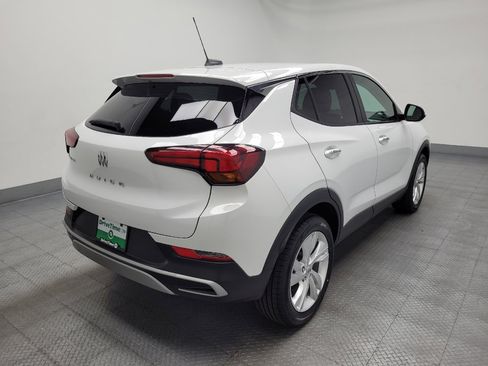 Used 2024 Buick Encore GX Preferred FWD image 9