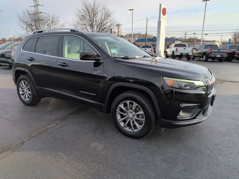Used 2020 Jeep Cherokee Latitude Plus w/ Comfort/Convenience Group image 7