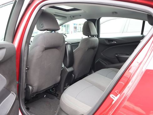 Used 2019 Chevrolet Cruze LT w/ Sun And Sound Package FWD image 31