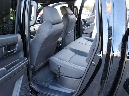 Certified 2025 Toyota Tacoma SR5 image 38