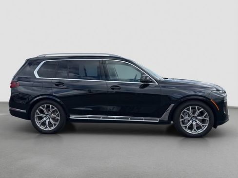 Used 2024 BMW X7 xDrive40i AWD/4WD image 7