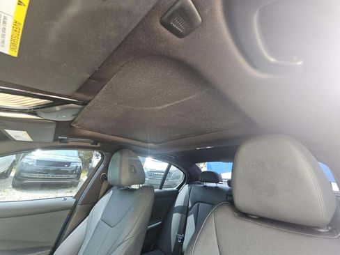 Used 2020 BMW 330i Sedan w/ M Sport Package RWD image 11