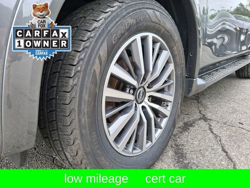 Certified 2024 Nissan Armada SL w/ Captain's Chairs Package AWD/4WD image 5