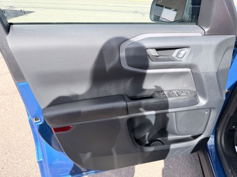 Used 2024 Ford Bronco Sport Big Bend image 9