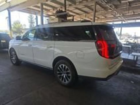 Used 2025 Ford Expedition Max Platinum AWD/4WD image 22