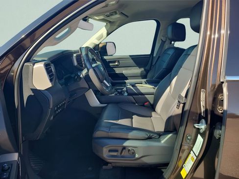 Used 2023 Toyota Tundra Limited image 26